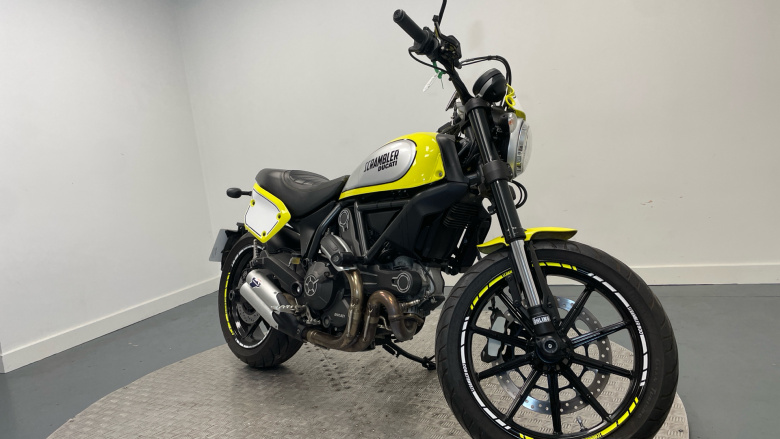 Ducati Scrambler Flat Track Pro (MY16)